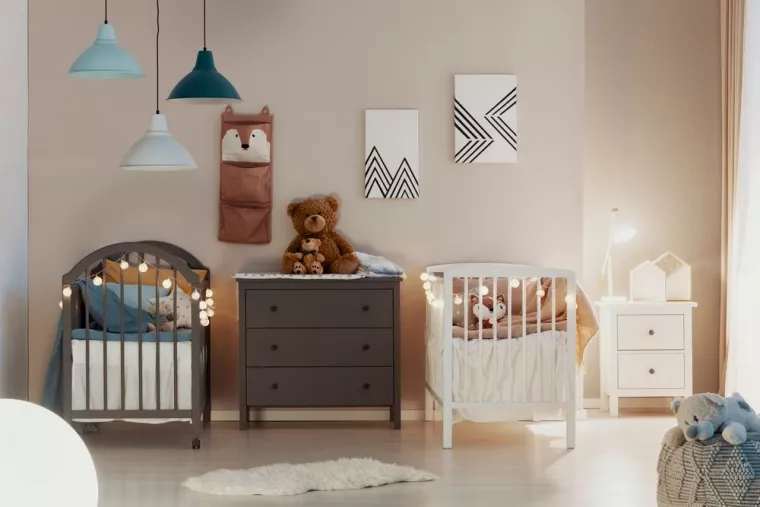 À qui s'adresser pour repeindre une chambre d'enfant ?, Pays de Gex, Home Décor